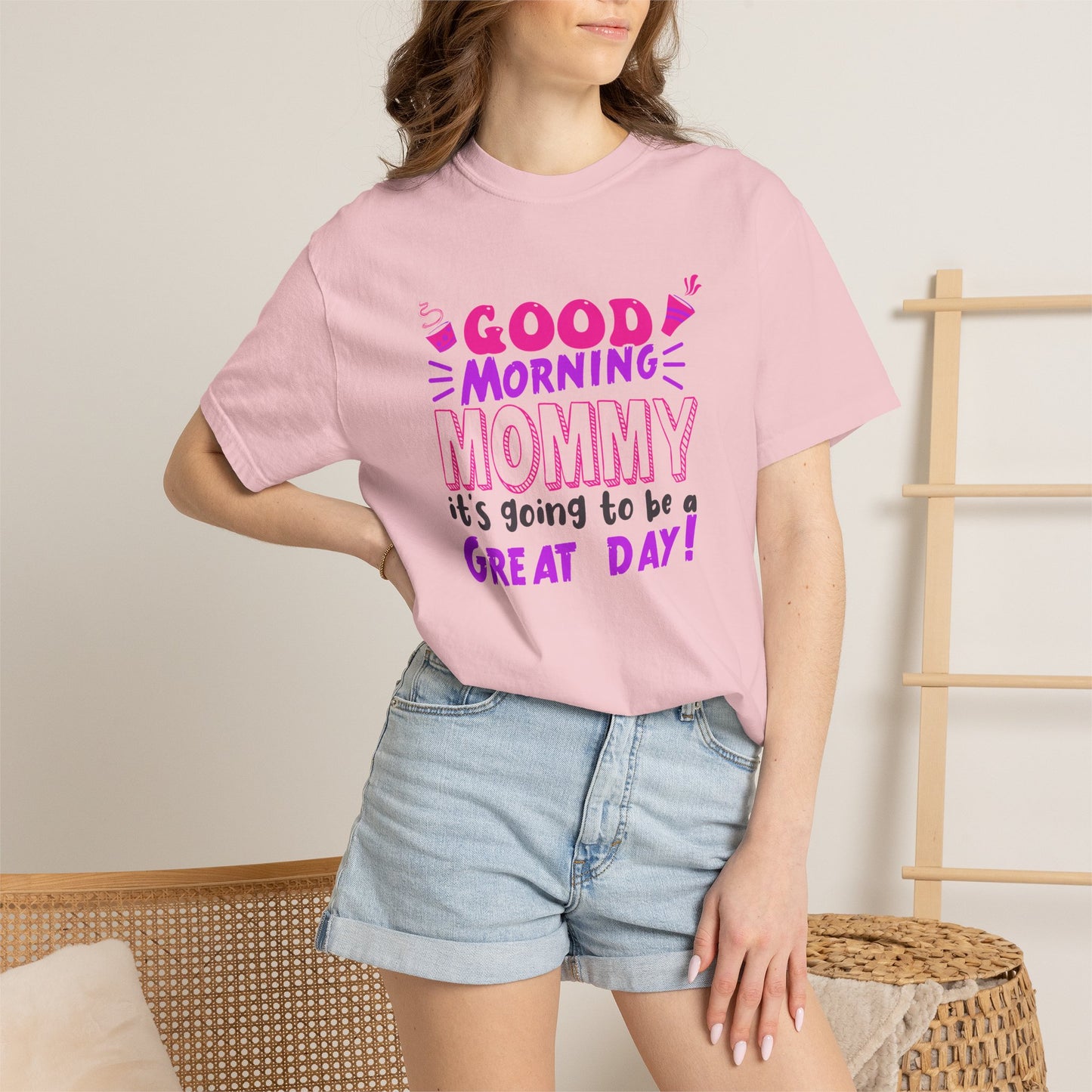 Mom T-shirt Mother's Day Mama Tee Unisex Comfort Colors Garment-Dyed Cotton h41