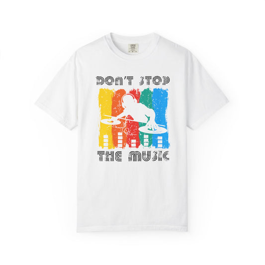 Don t Stop the Music DJ Silhouette T-Shirt Retro Rainbow Turntables Unisex Cotton Tee 016