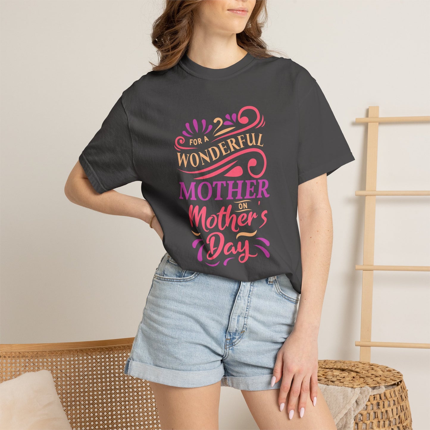 Mom T-shirt Mother's Day Mama Tee Unisex Comfort Colors Garment-Dyed Cotton h18