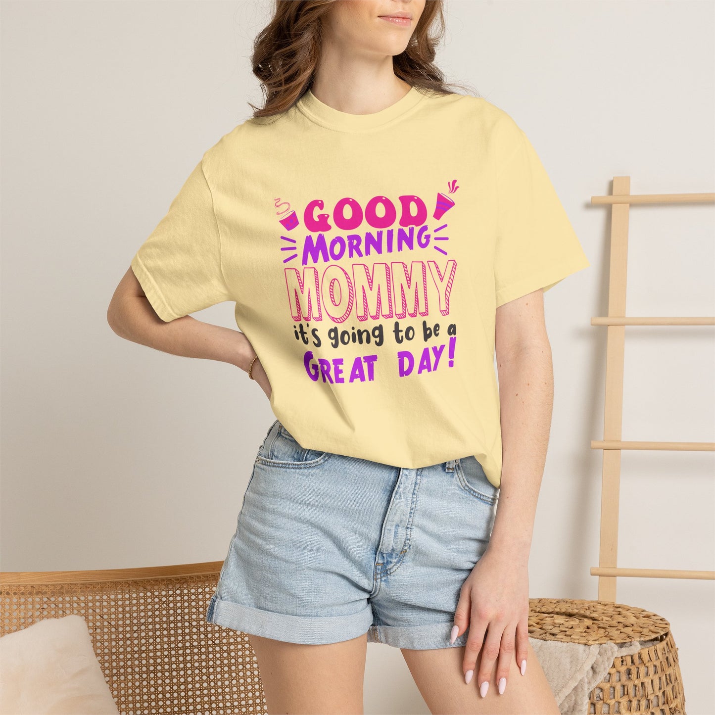 Mom T-shirt Mother's Day Mama Tee Unisex Comfort Colors Garment-Dyed Cotton h41