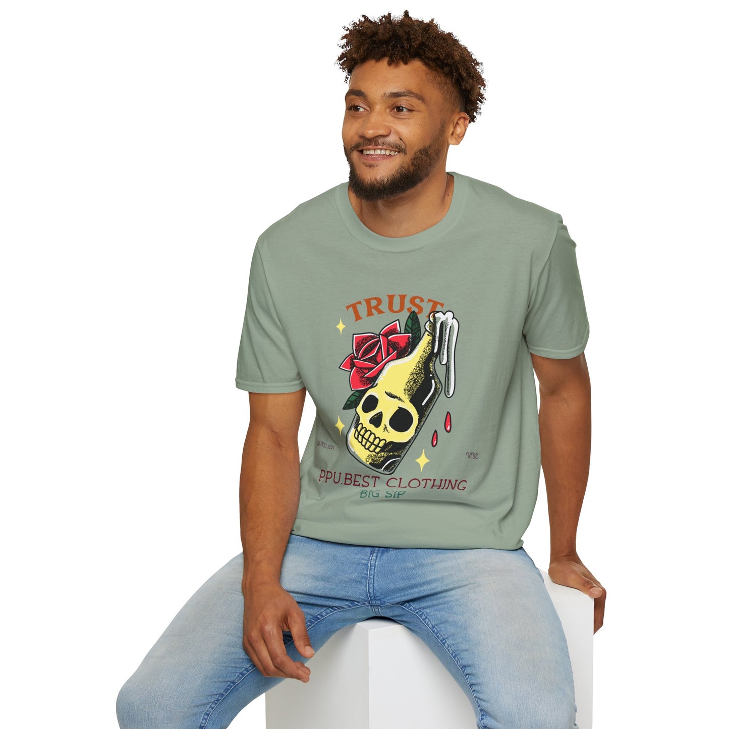 Retro T Shirt, Retro Design Shirt, Retro Art Tee Shirt, T-shirt with Retro Style