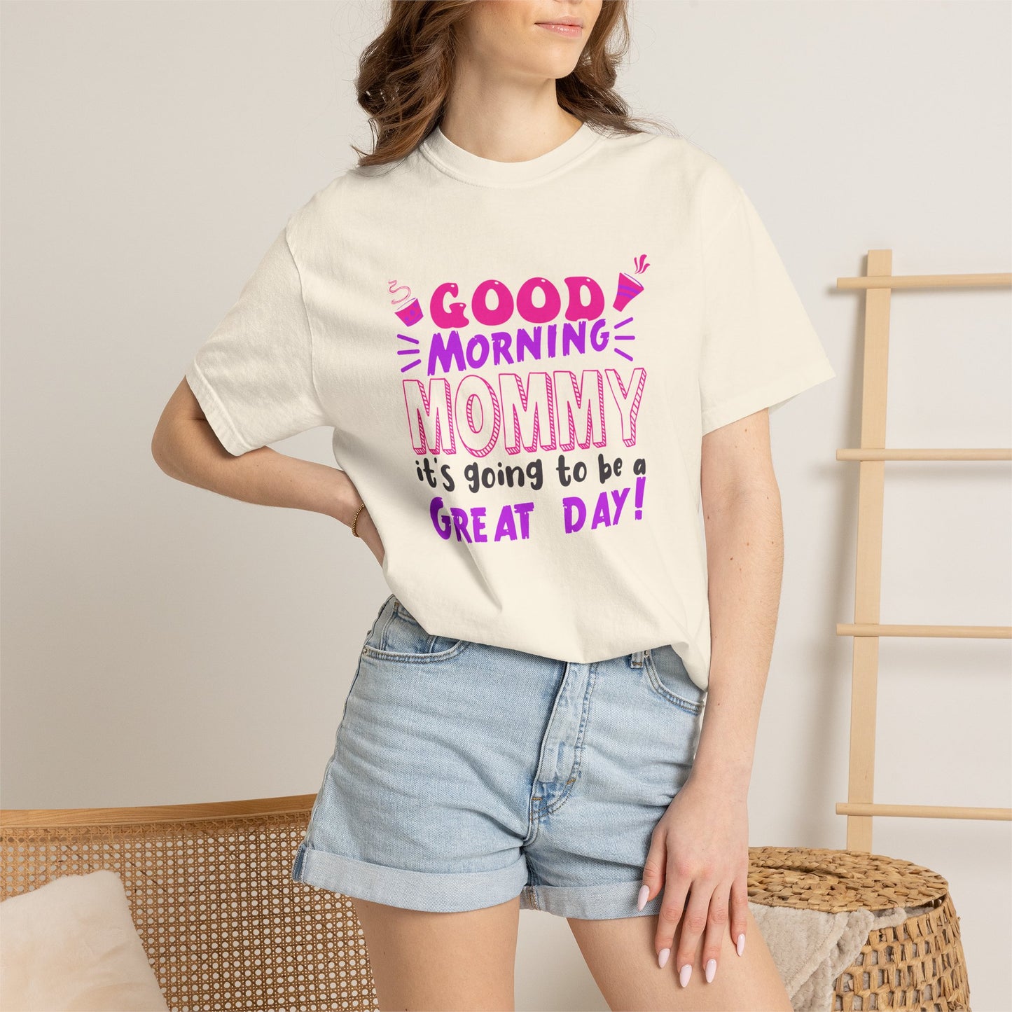 Mom T-shirt Mother's Day Mama Tee Unisex Comfort Colors Garment-Dyed Cotton h41