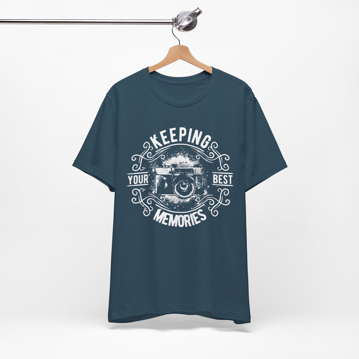 Keeping Your Best Memories T-Shirt Vintage Camera Graphic T-Shirt A-5